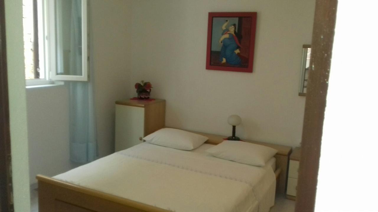 Apartments Ada Novak Хвар Екстер'єр фото